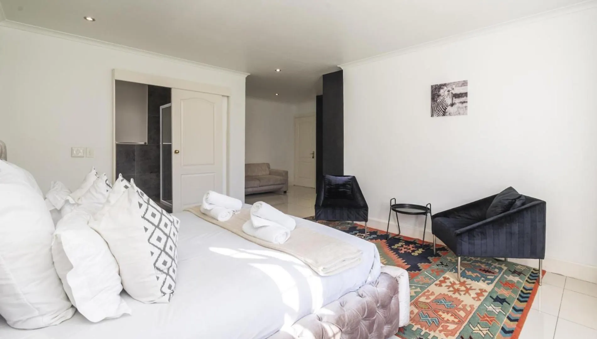 Private 2 Bedroom Suite With Pool Tennis Court Cape Town 0*,